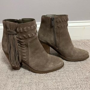 Jessica Simpson Suede Boots, size 7
